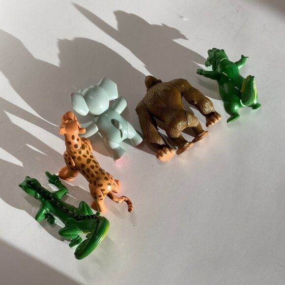 Rainforest Cafe Action Figure Lot of 5 Animals 3.5" Tall 2000 Jaguar Gorilla - Picture 7 of 16